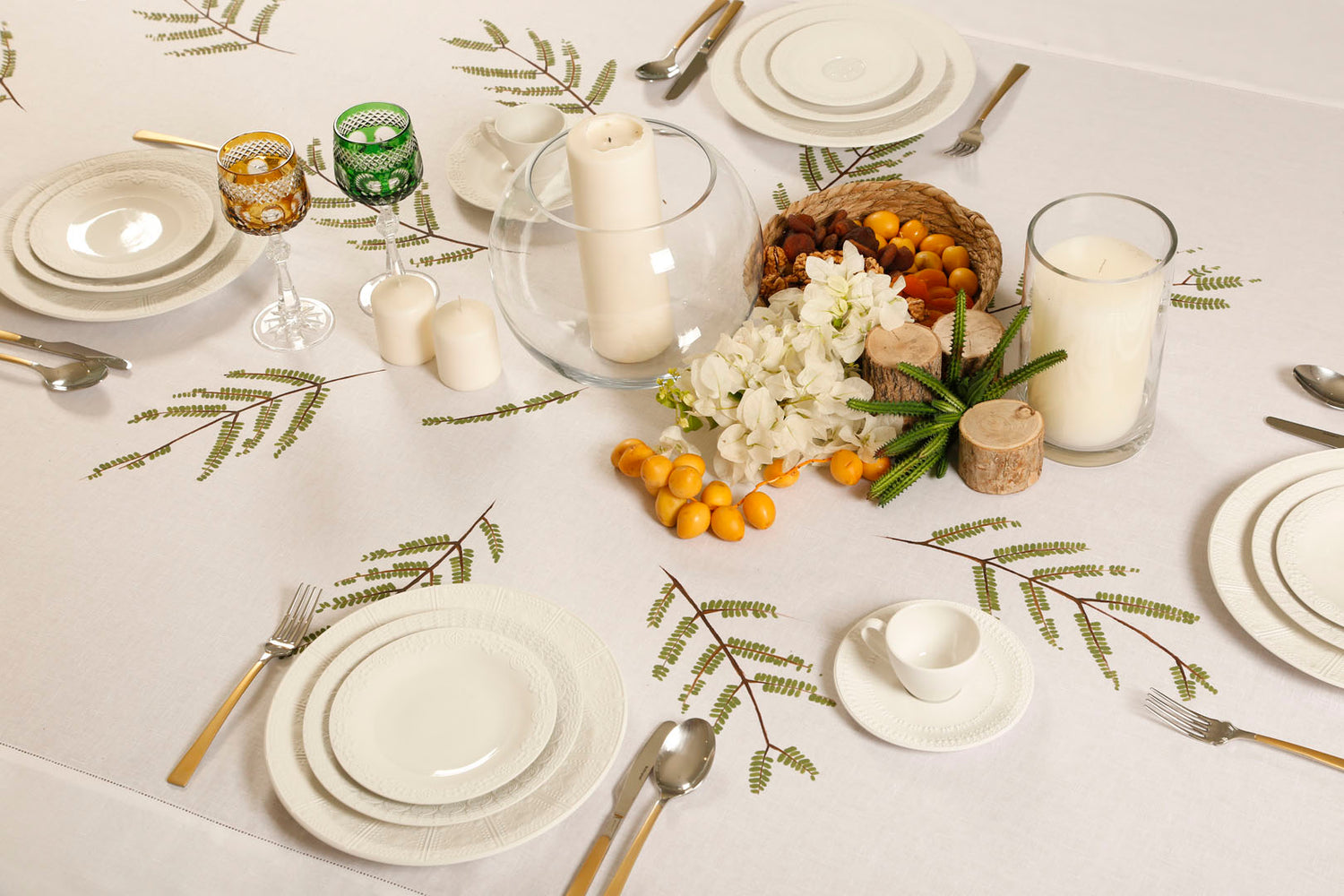 <p>CRAFTSMANSHIP & DETAIL<br/></p>