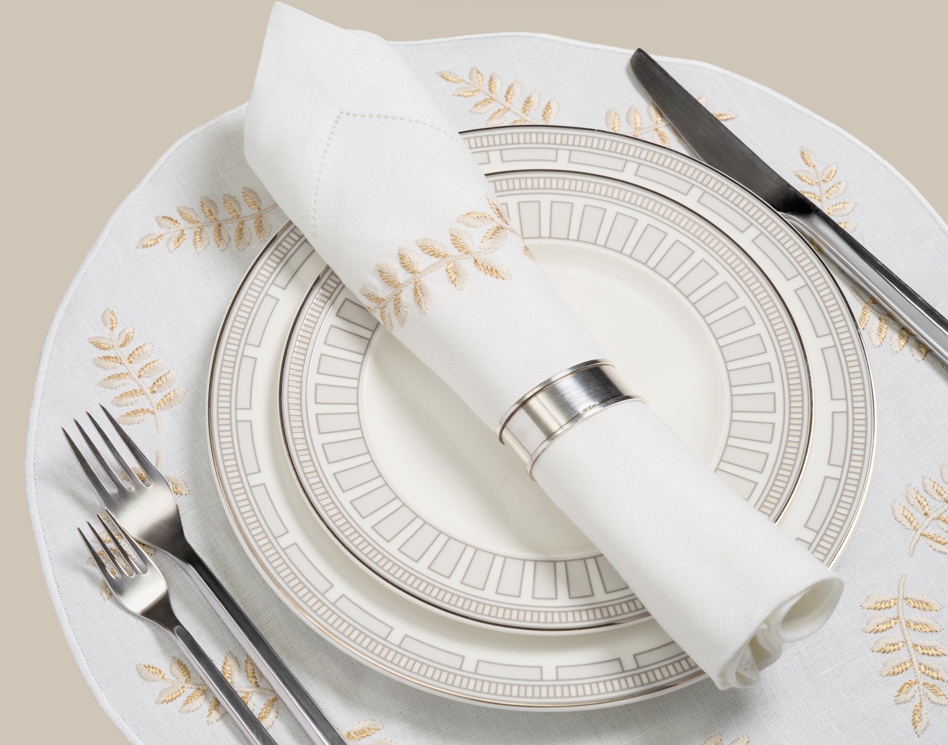 Samar Round Gold Placemat (Set of 2)